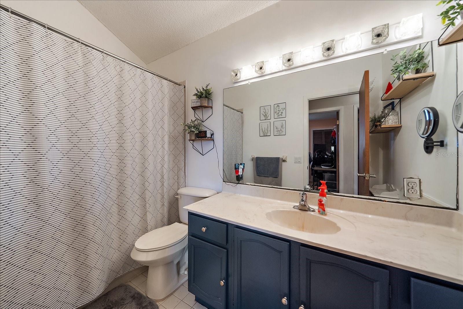 Image 14 of 39 For 1008 4th Place