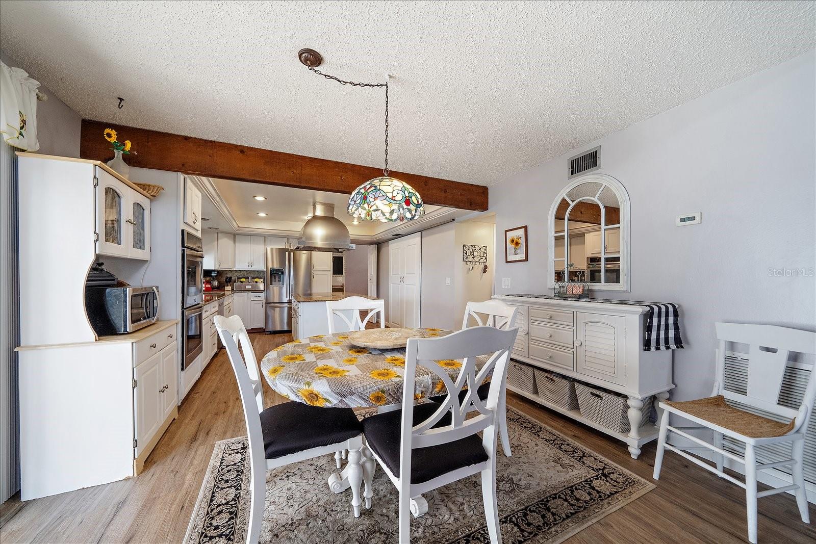 Image 22 of 39 For 1008 4th Place