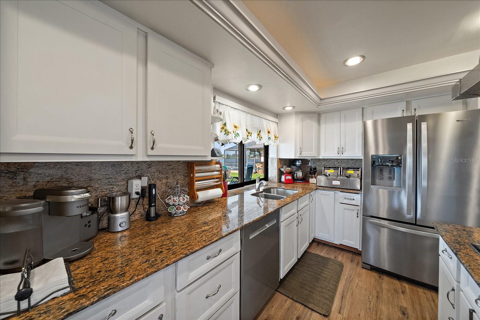 Image 27 of 39 For 1008 4th Place