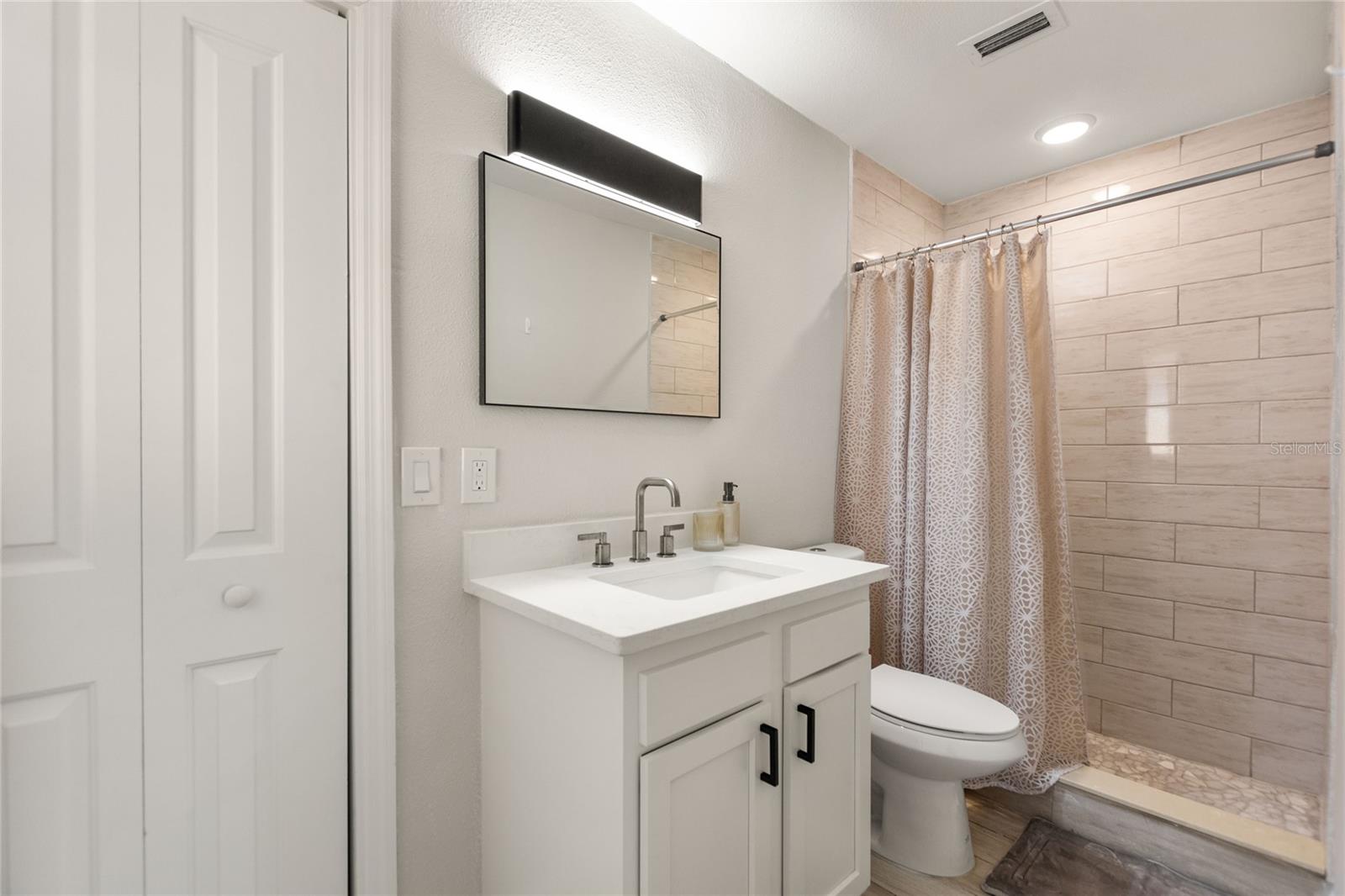Image 34 of 43 For 3301 Woodmont Drive