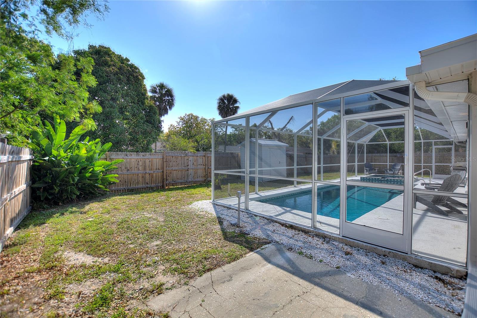 Image 35 of 43 For 3301 Woodmont Drive
