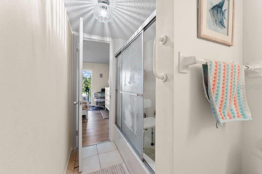 Image 11 of 28 For 3915 Lake Bayshore Drive Bldg F 306