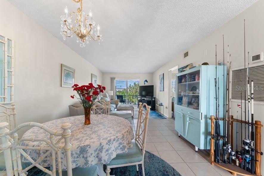 Image 3 of 28 For 3915 Lake Bayshore Drive Bldg F 306