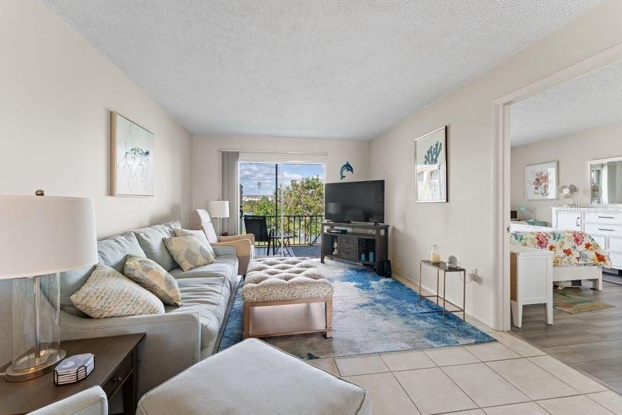 Image 4 of 28 For 3915 Lake Bayshore Drive Bldg F 306