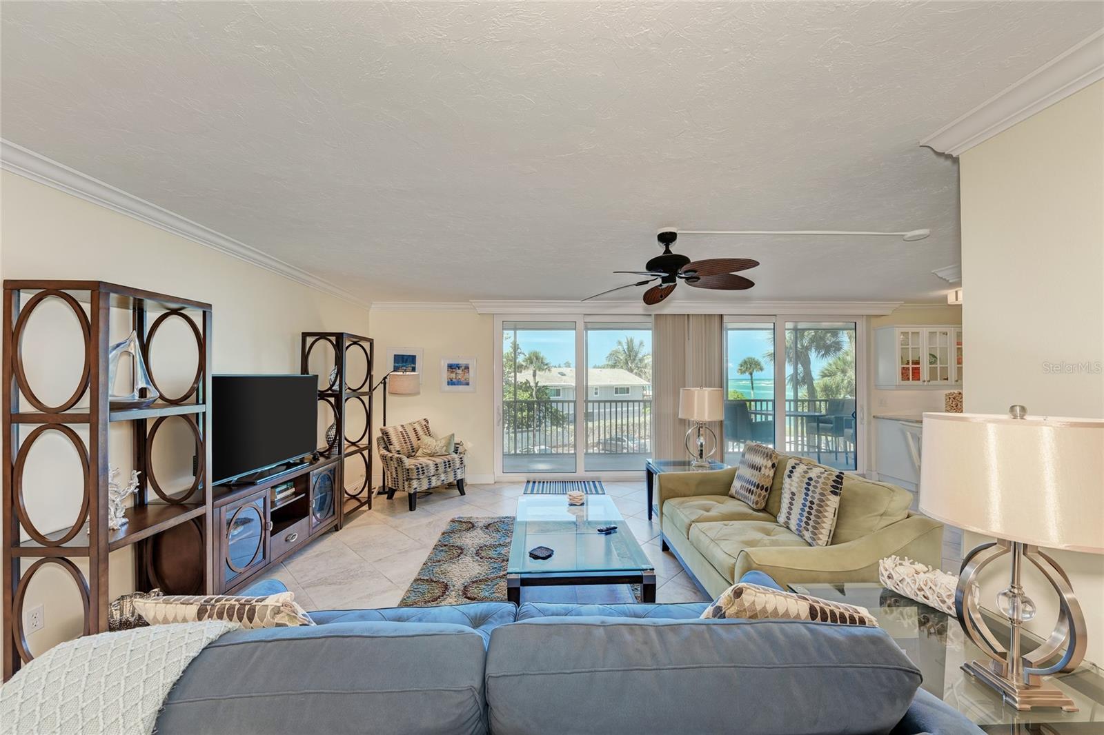 Image 15 of 75 For 4822 Ocean Boulevard 2a
