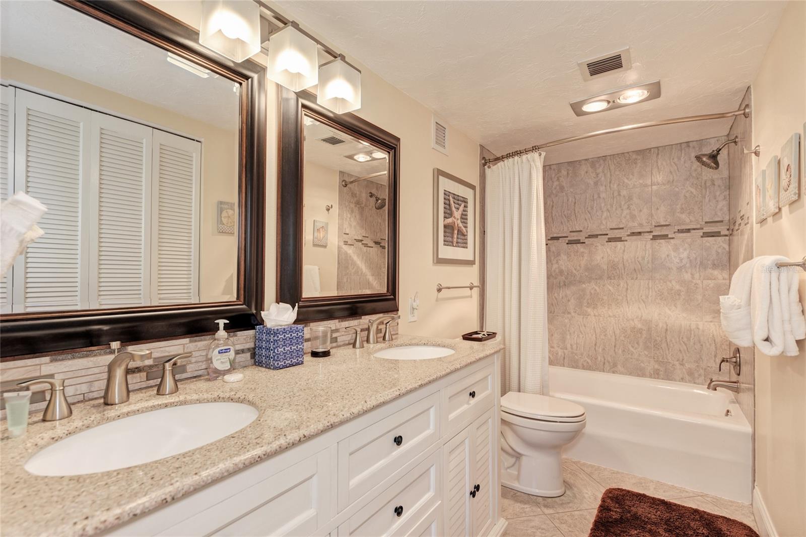 Image 37 of 75 For 4822 Ocean Boulevard 2a