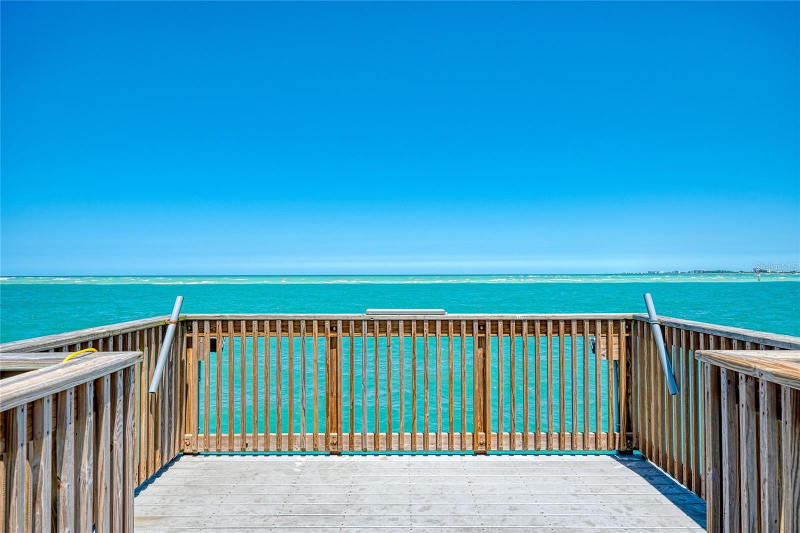 Image 56 of 75 For 4822 Ocean Boulevard 2a