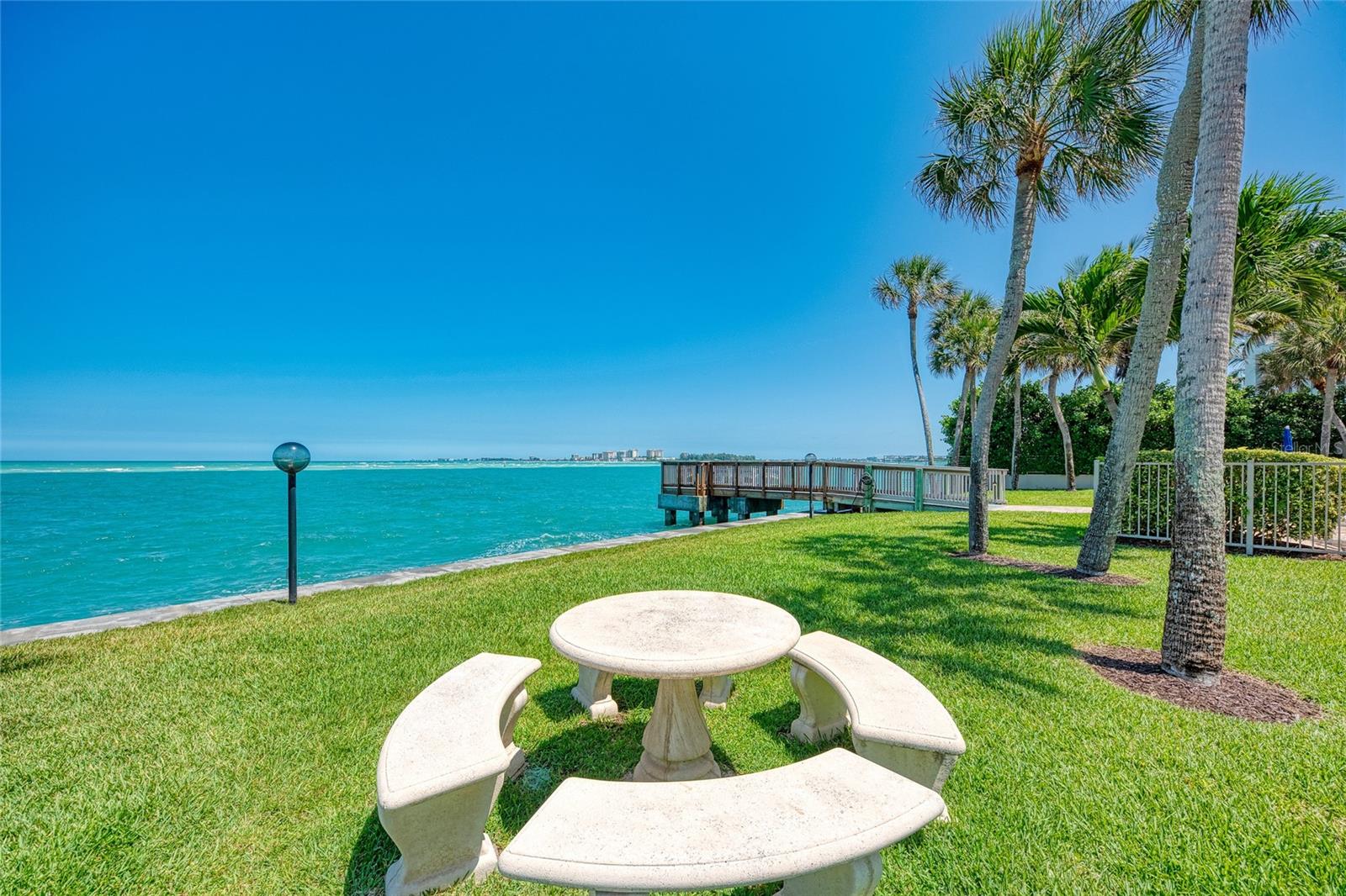 Image 58 of 75 For 4822 Ocean Boulevard 2a