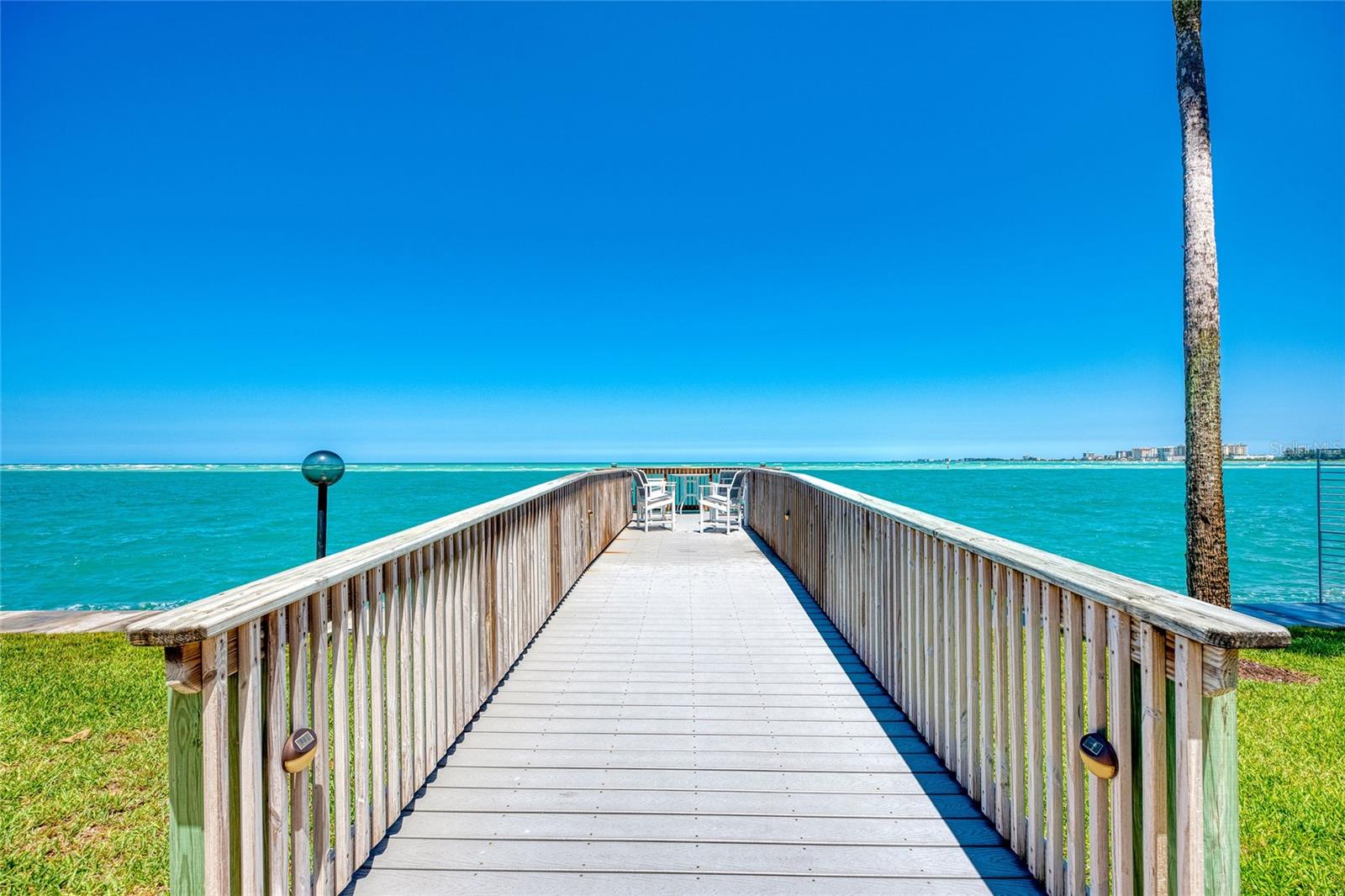 Image 59 of 75 For 4822 Ocean Boulevard 2a