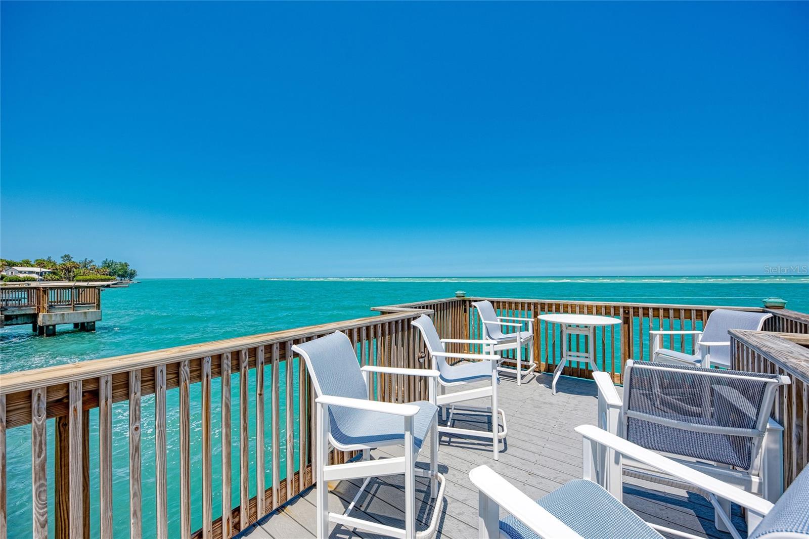 Image 61 of 75 For 4822 Ocean Boulevard 2a