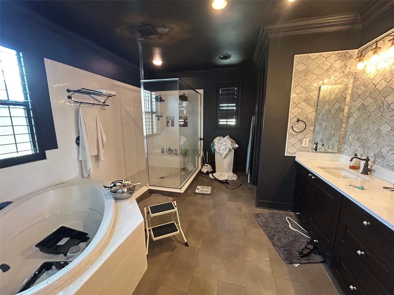 Image 27 of 29 For 14320 Avon Farms Drive