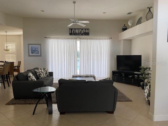 Image 11 of 54 For 2933 Seasons Boulevard