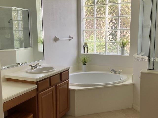 Image 14 of 54 For 2933 Seasons Boulevard