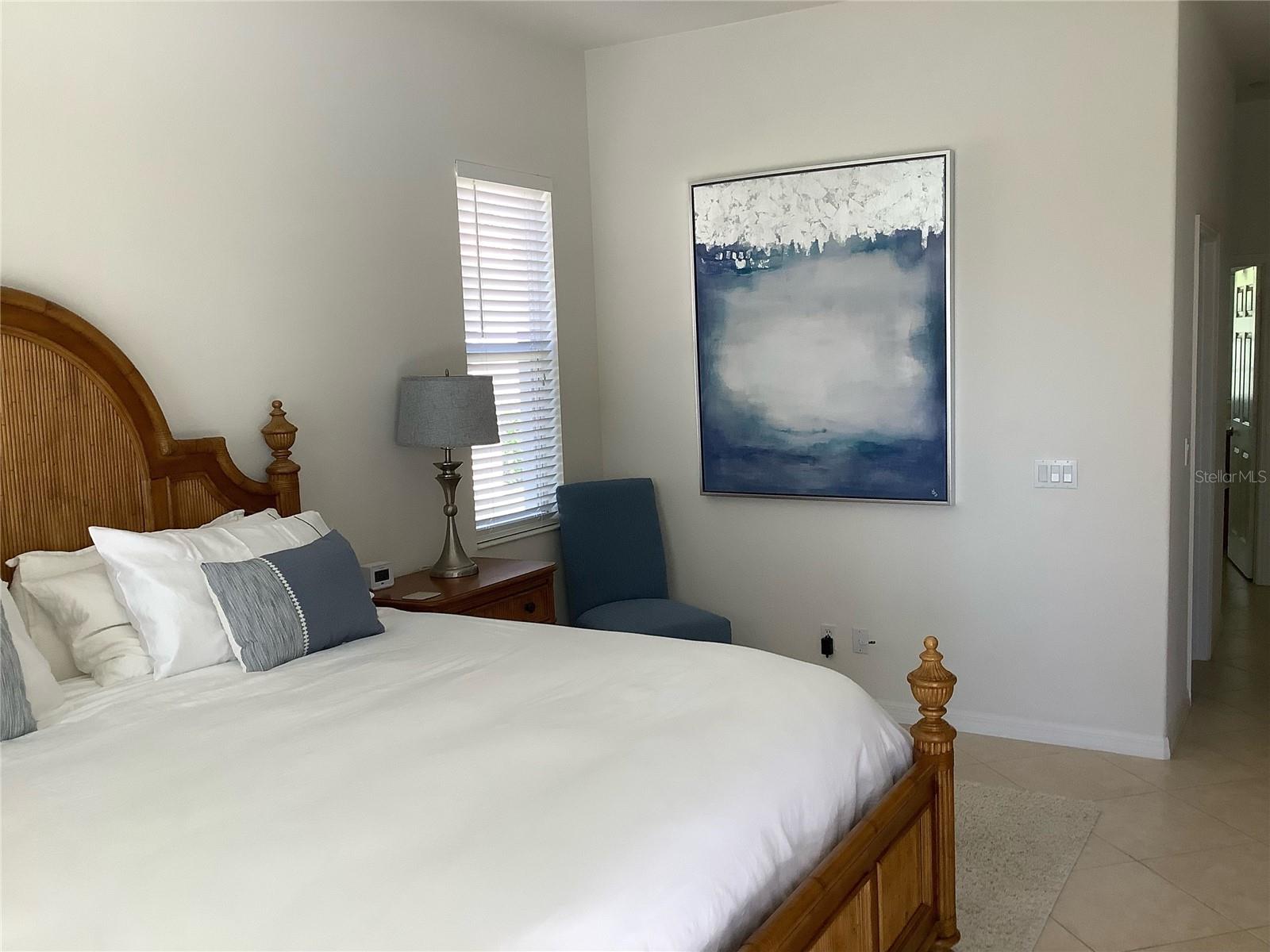 Image 18 of 54 For 2933 Seasons Boulevard