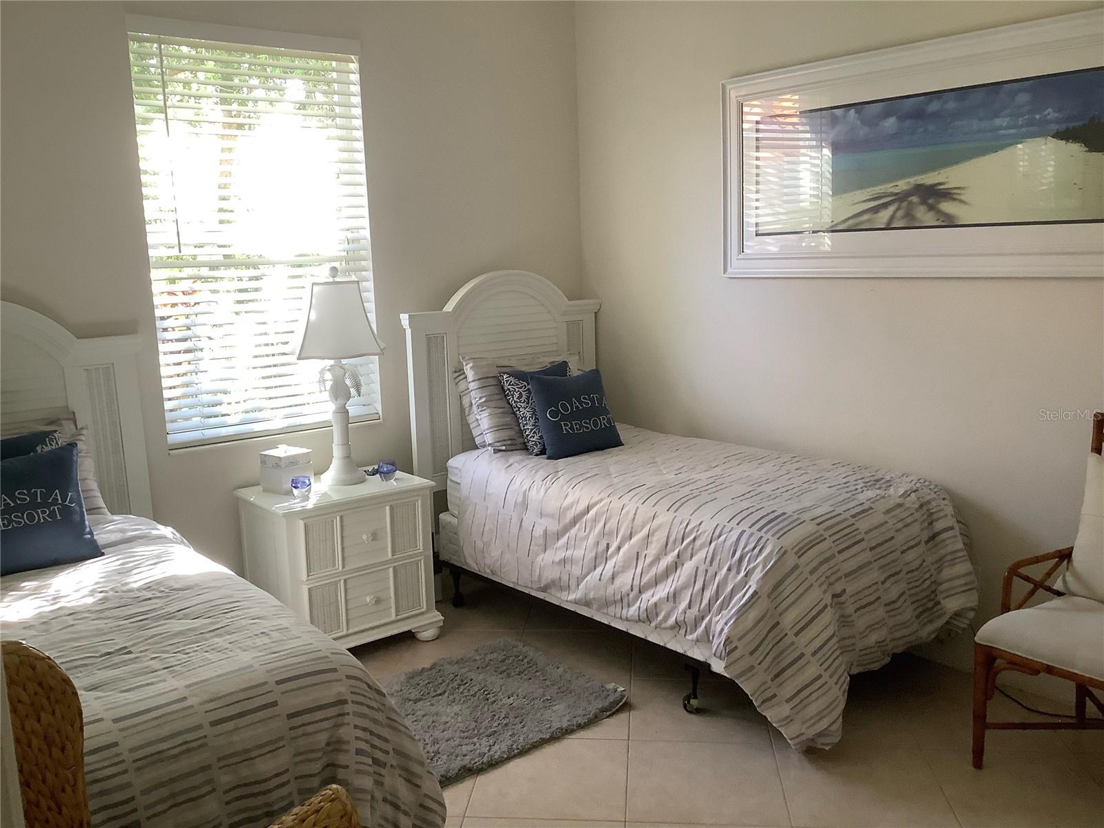 Image 20 of 54 For 2933 Seasons Boulevard