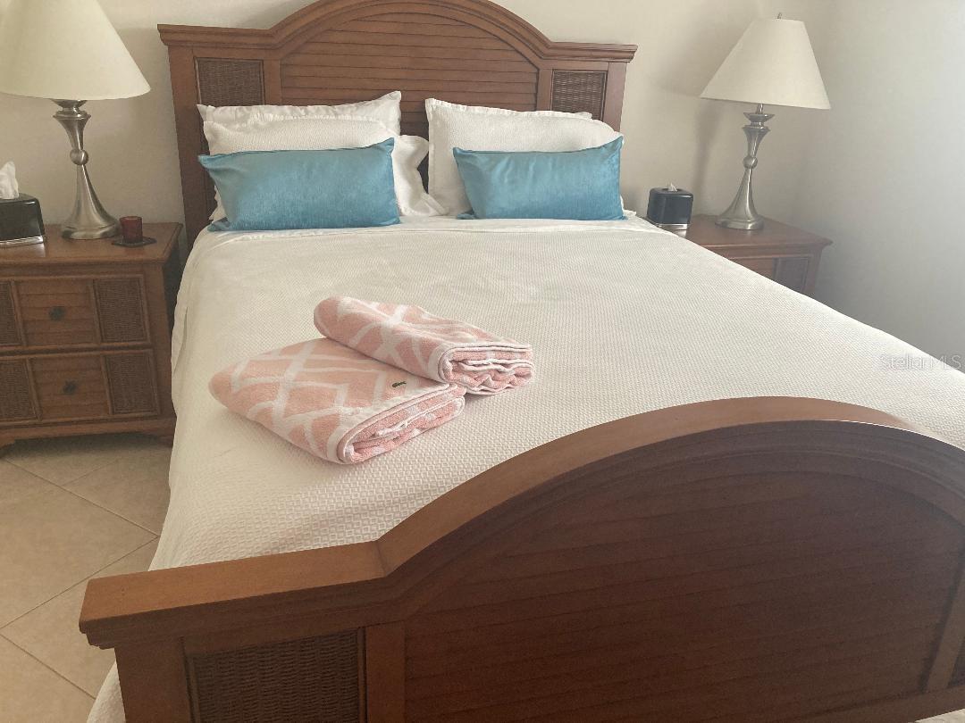 Image 28 of 54 For 2933 Seasons Boulevard