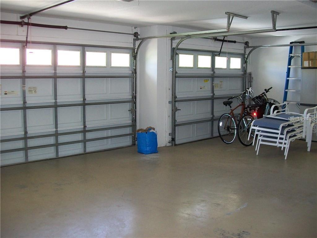 Image 39 of 54 For 2933 Seasons Boulevard