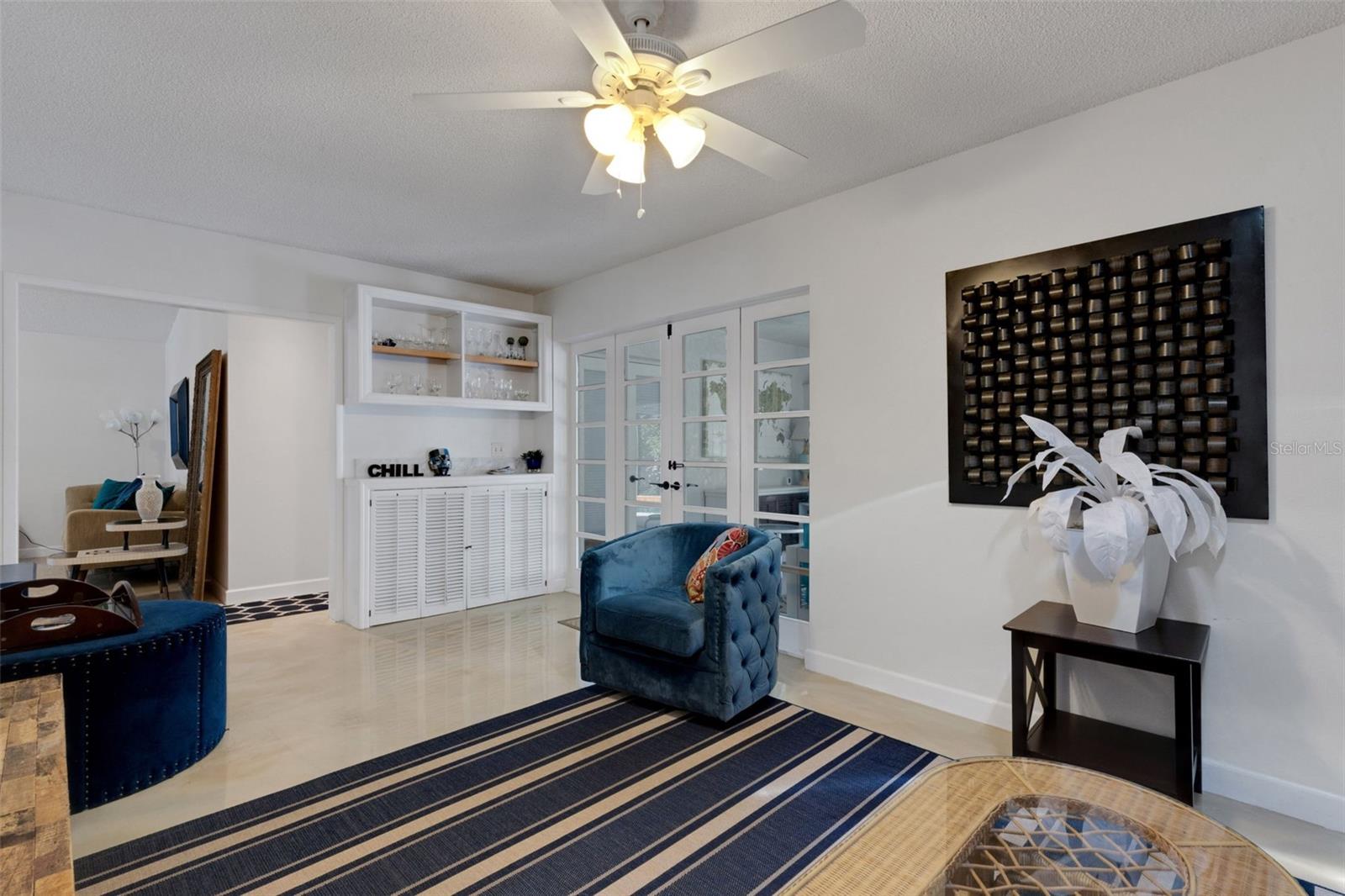 Image 16 of 34 For 4620 Guava Court