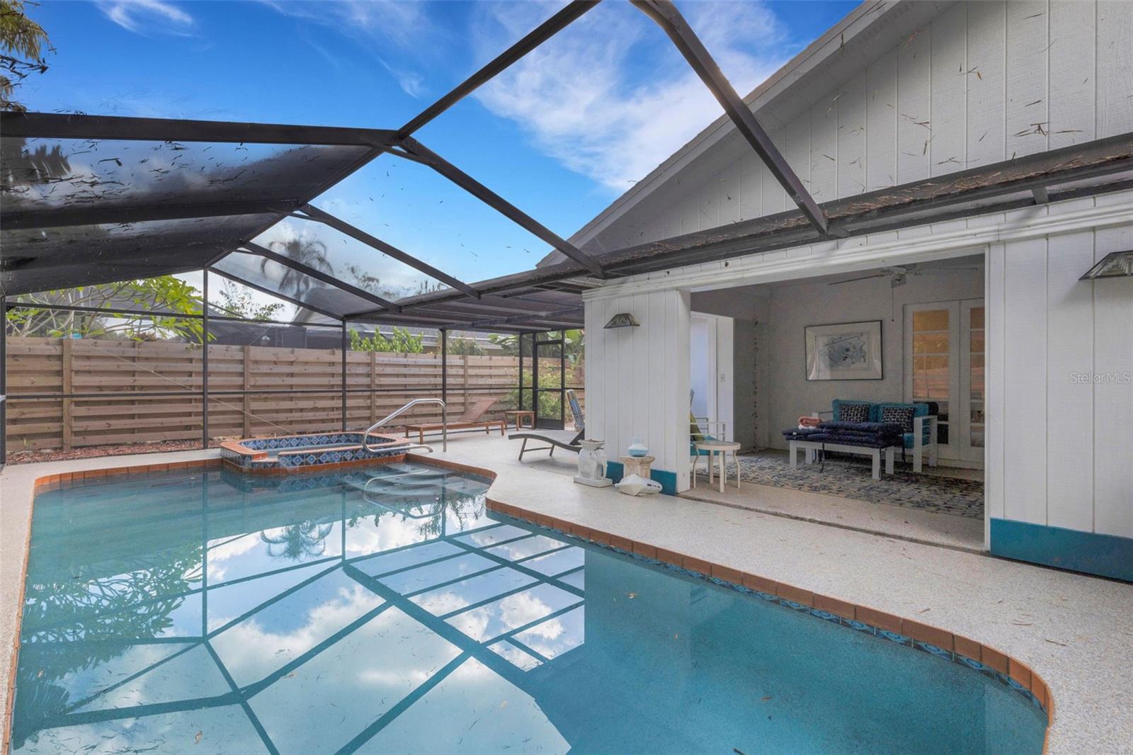 Image 23 of 34 For 4620 Guava Court