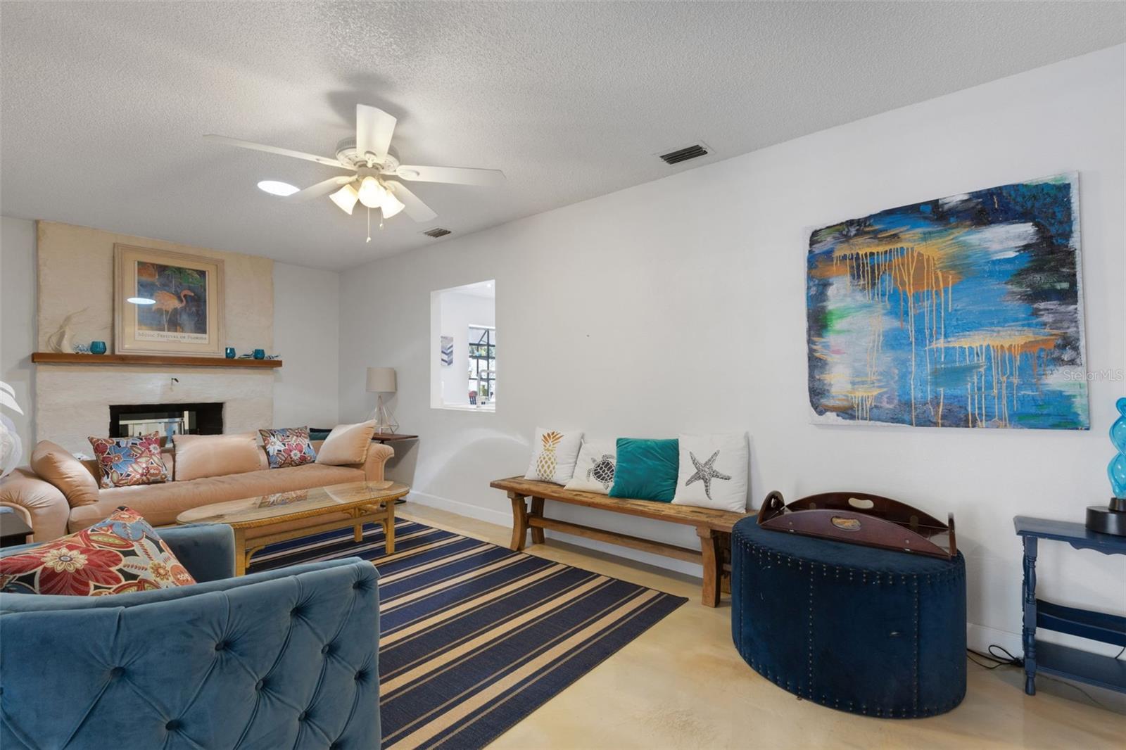 Image 9 of 34 For 4620 Guava Court