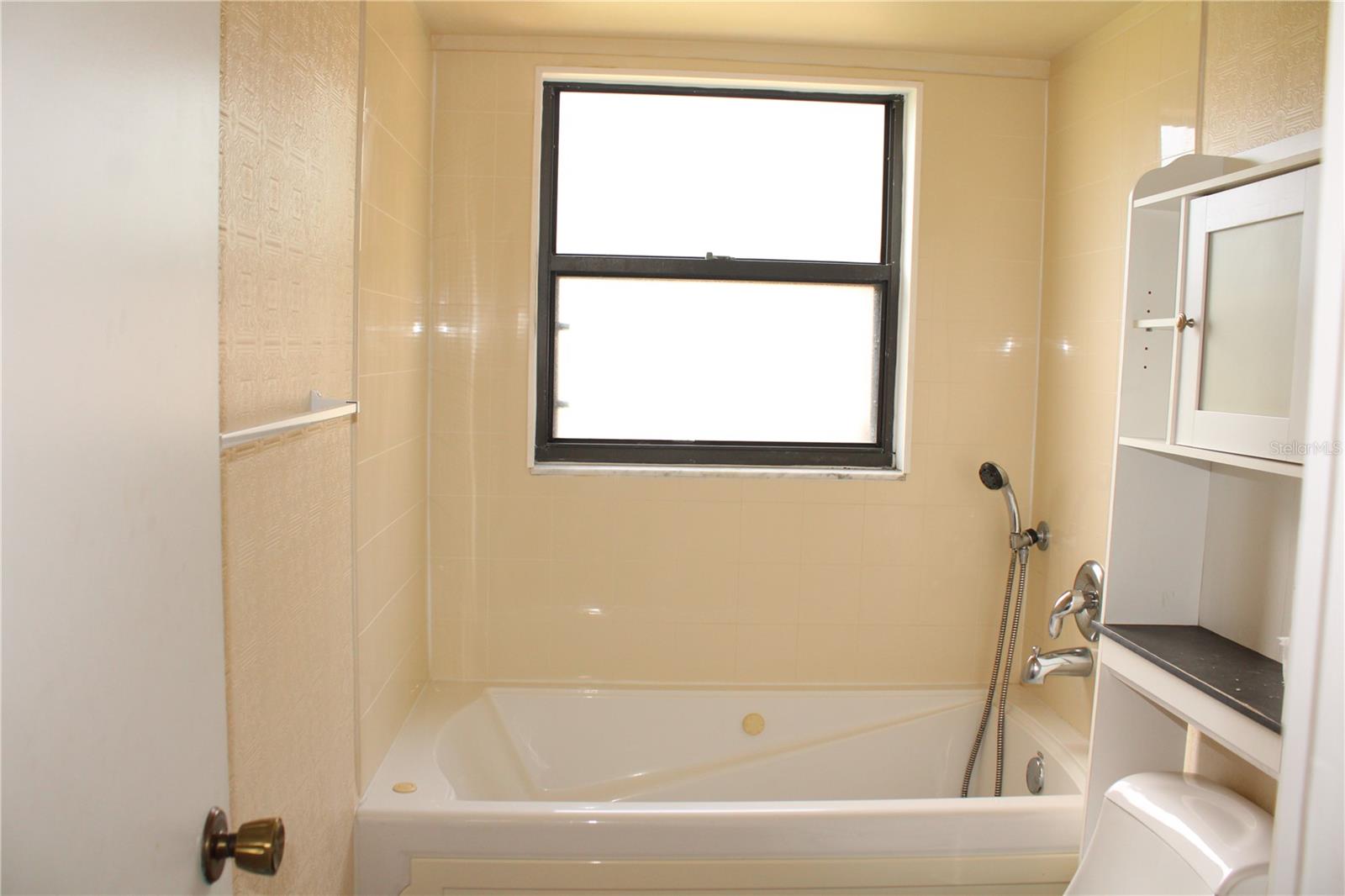 Image 11 of 24 For 3703 75th Terrace E