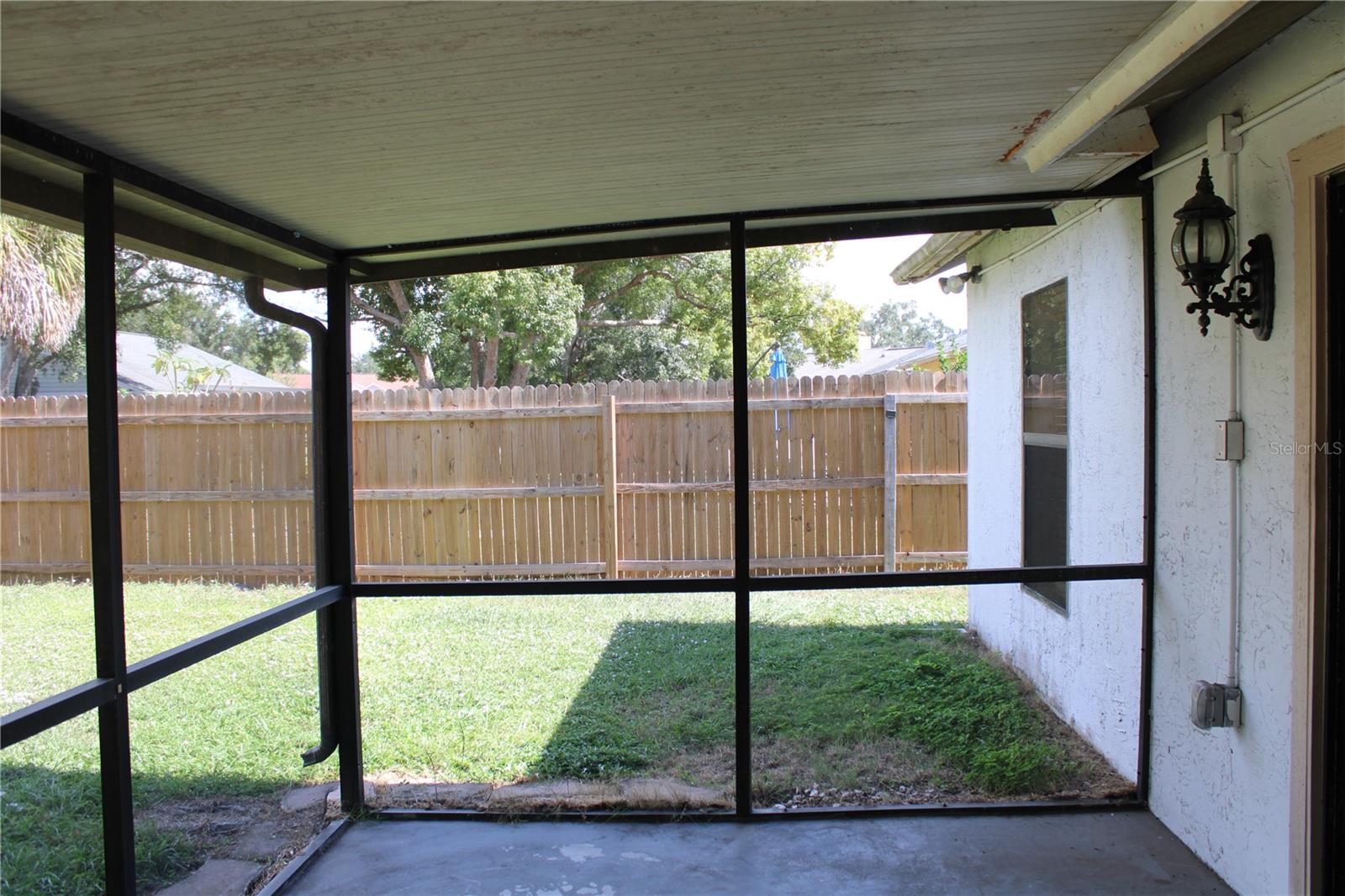 Image 20 of 24 For 3703 75th Terrace E