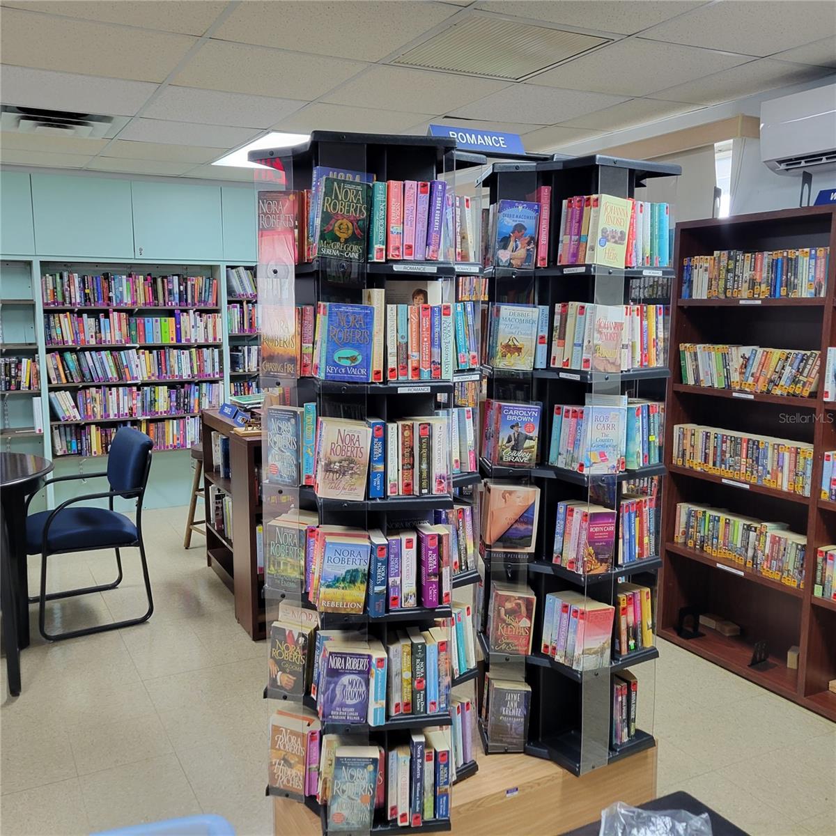 Image 41 of 42 For 1709 Olympia Fields Street