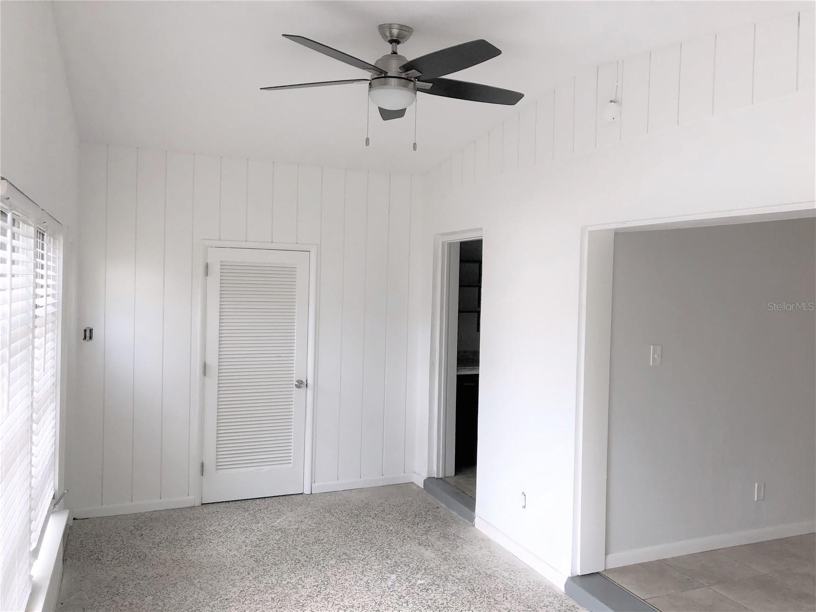 Image 22 of 37 For 2921 Greenbriar Street