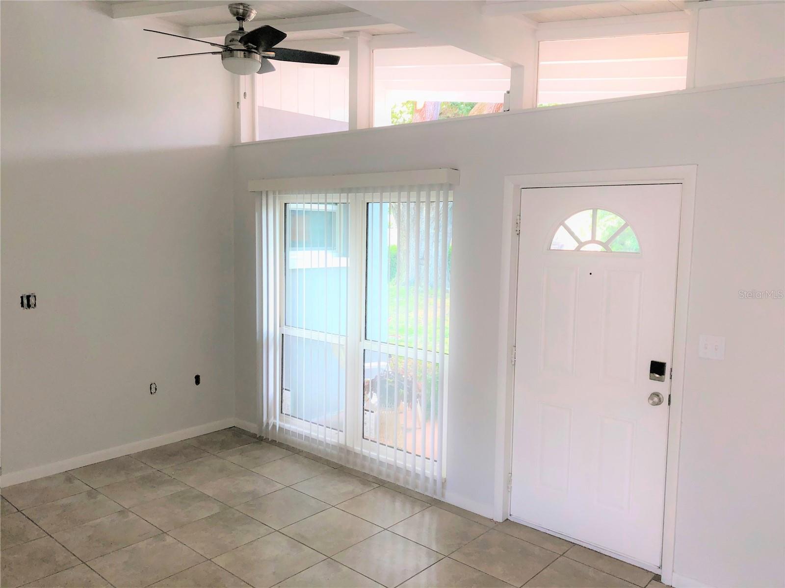 Image 23 of 37 For 2921 Greenbriar Street