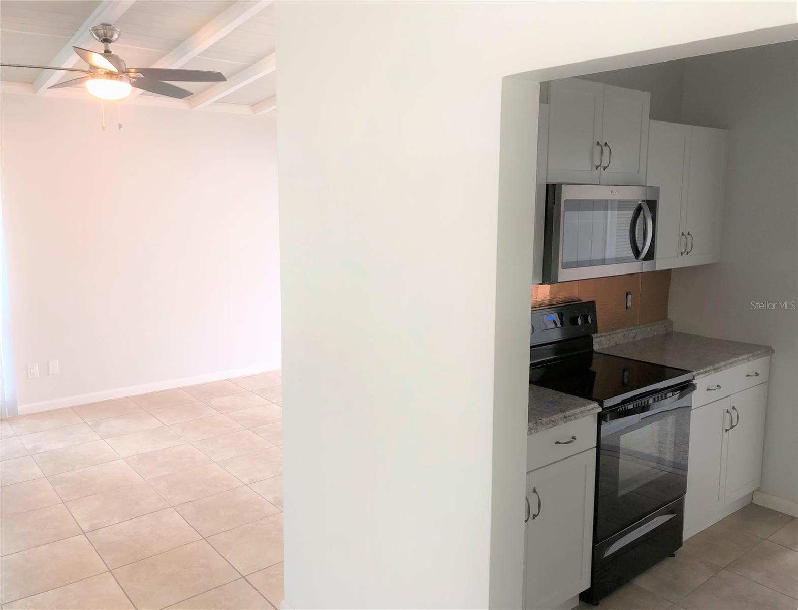 Image 24 of 37 For 2921 Greenbriar Street