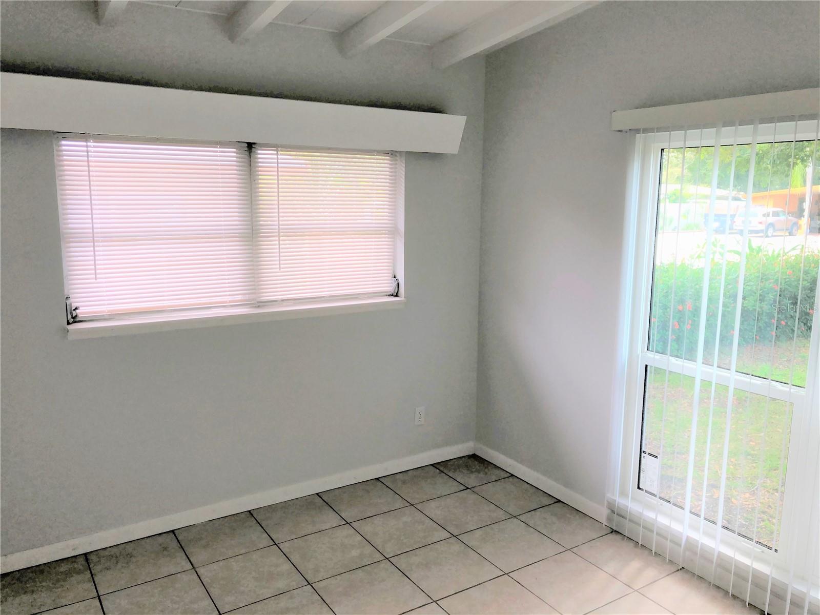 Image 29 of 37 For 2921 Greenbriar Street