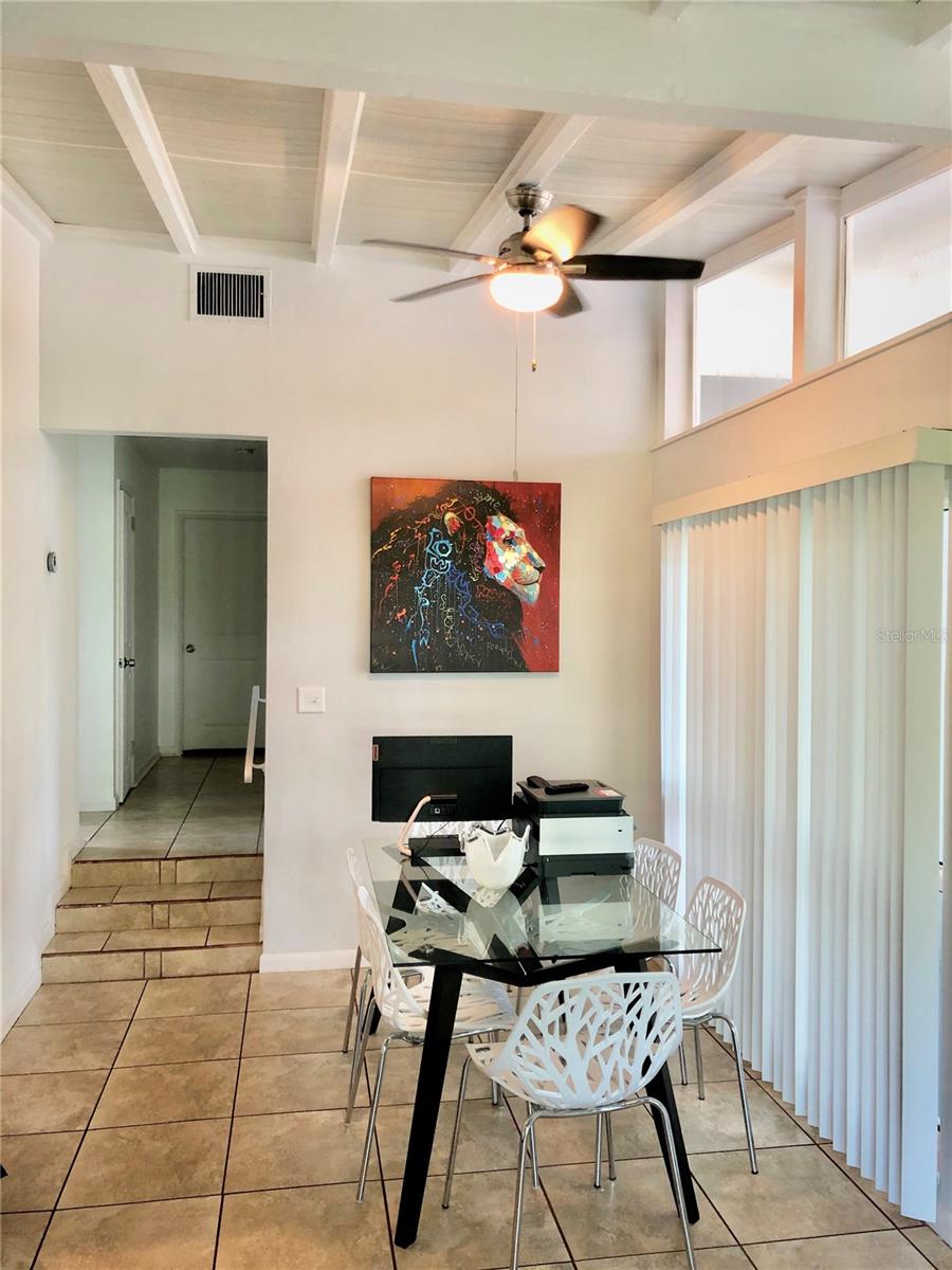 Image 5 of 37 For 2921 Greenbriar Street