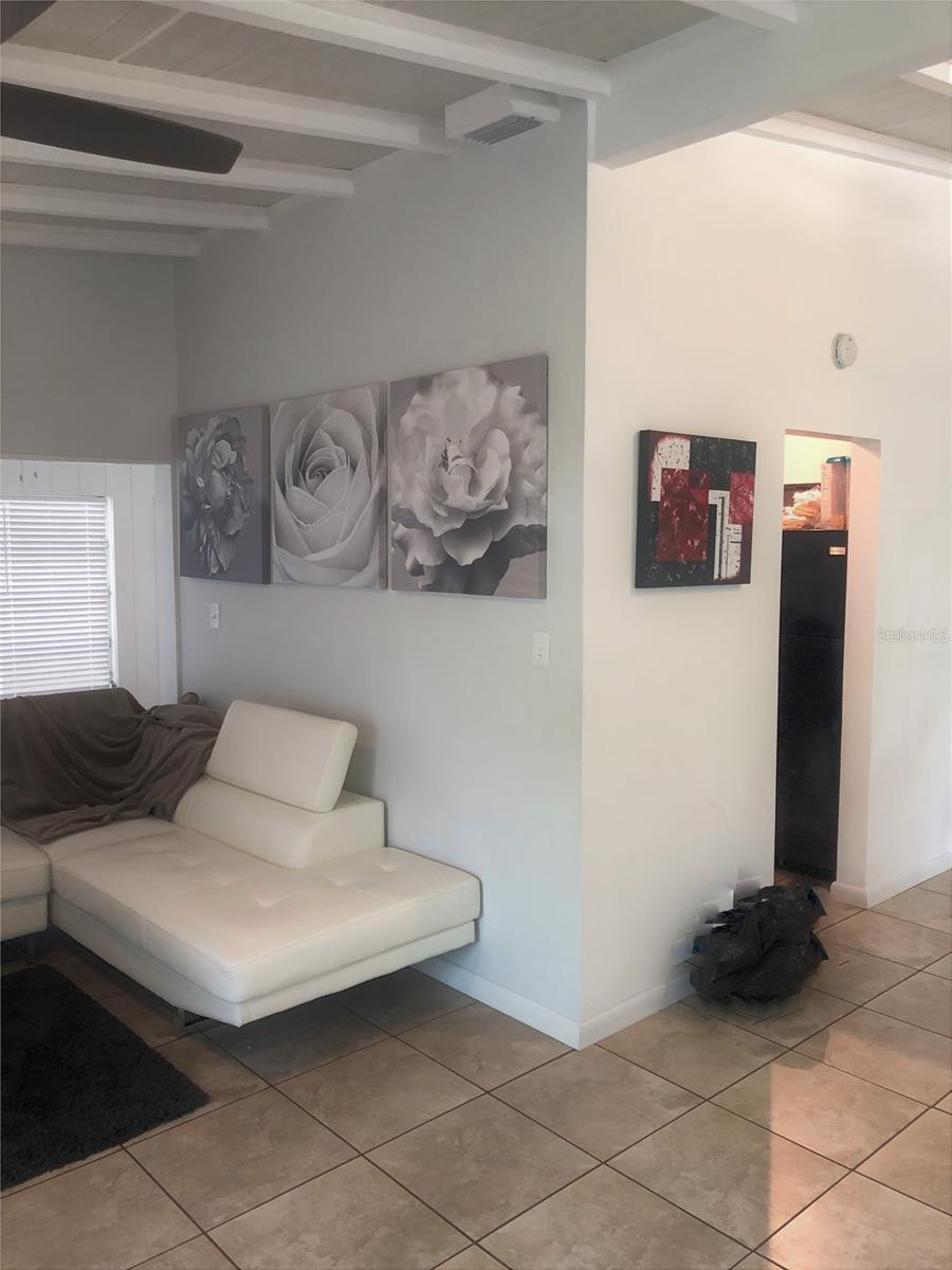 Image 6 of 37 For 2921 Greenbriar Street