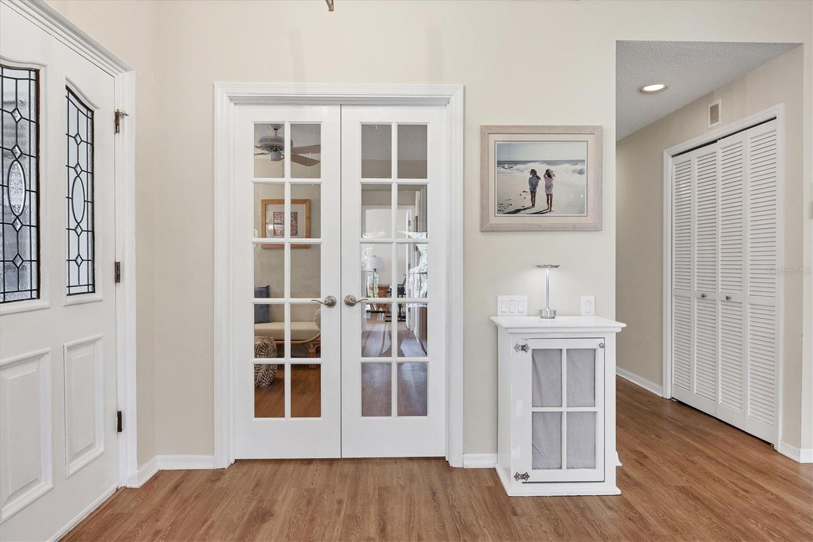 Image 29 of 98 For 7768 Fairway Woods Drive