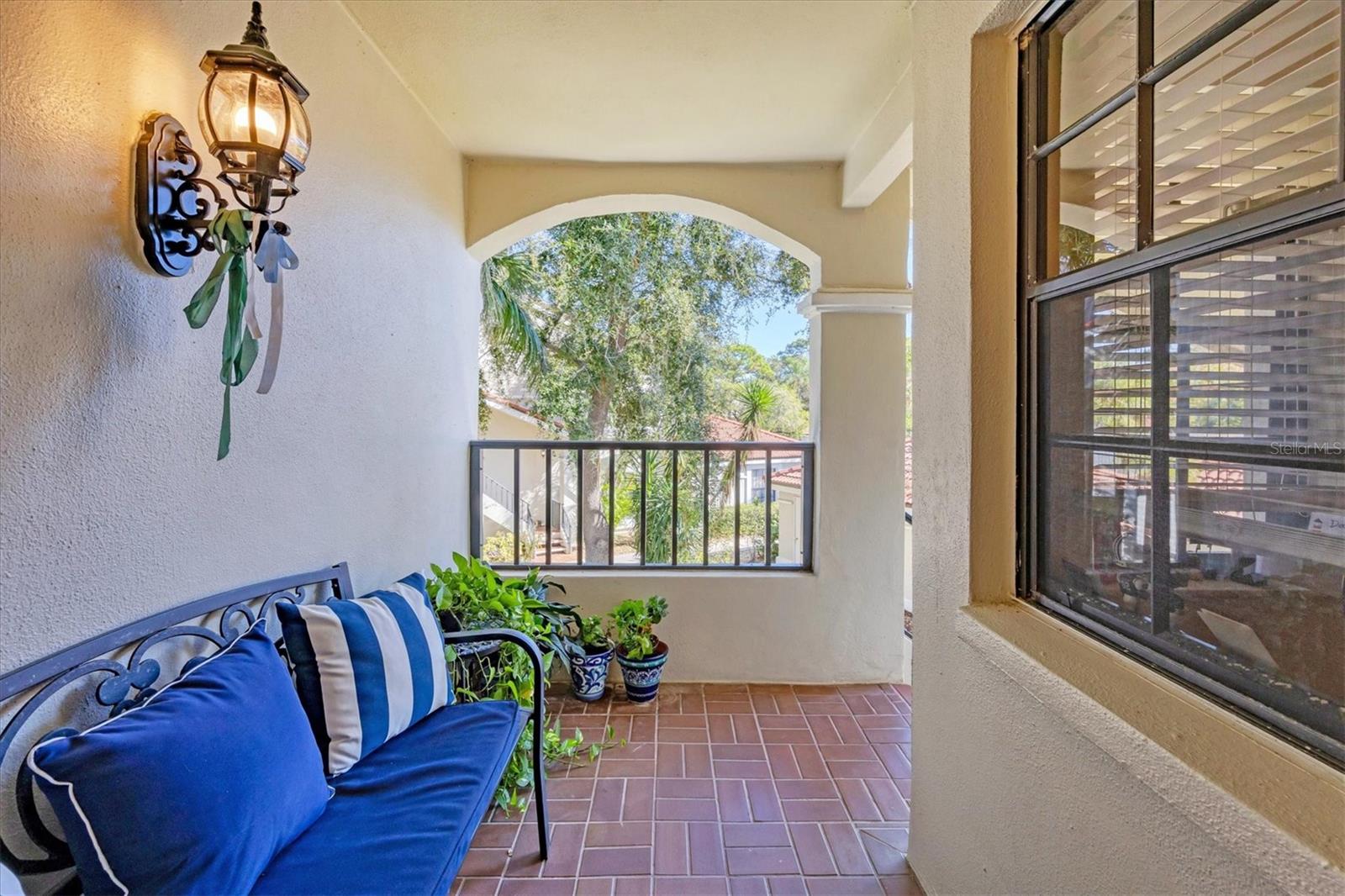 Image 5 of 98 For 7768 Fairway Woods Drive