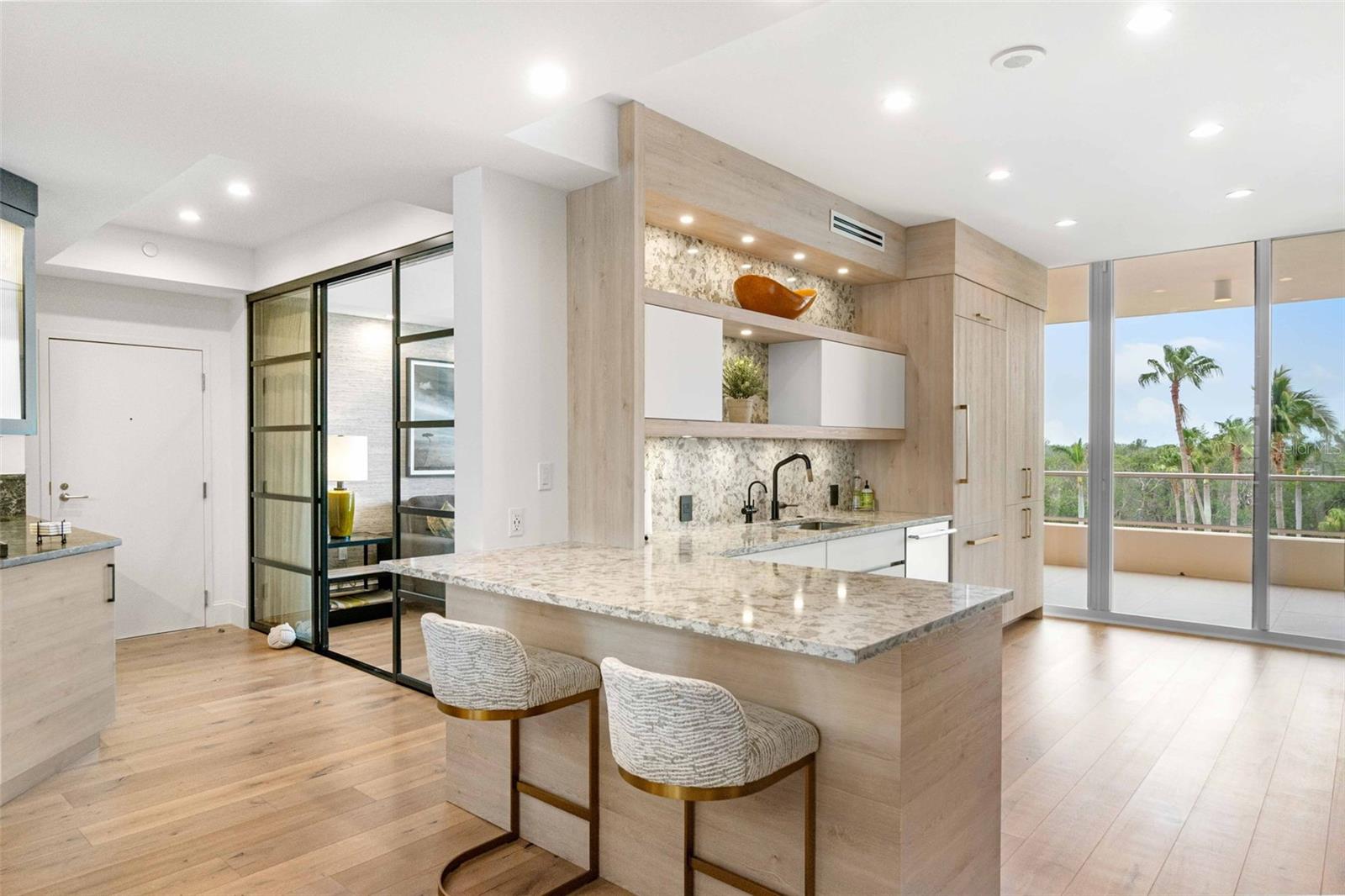 Image 24 of 70 For 3030 Grand Bay Boulevard 324