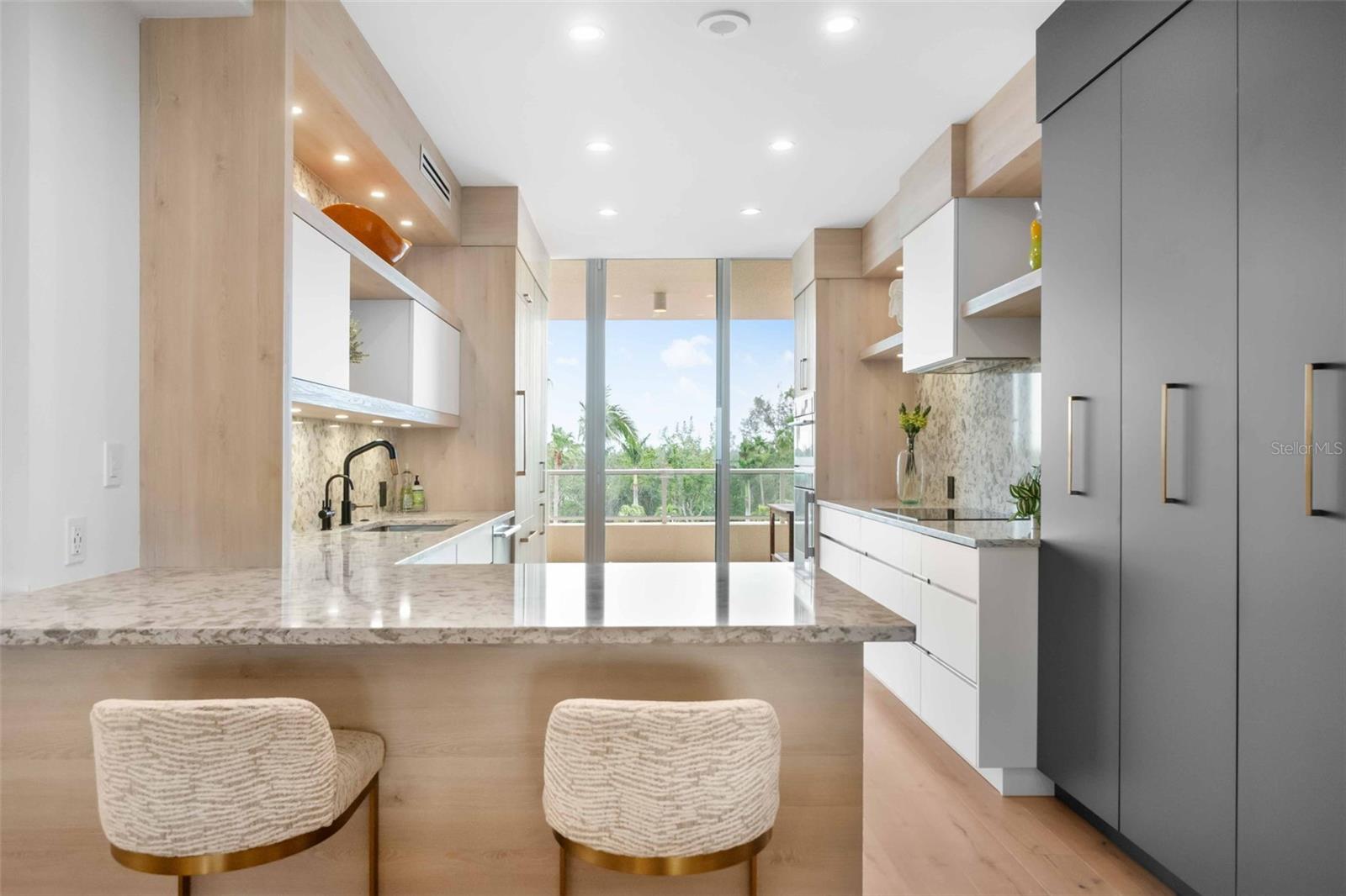 Image 25 of 70 For 3030 Grand Bay Boulevard 324