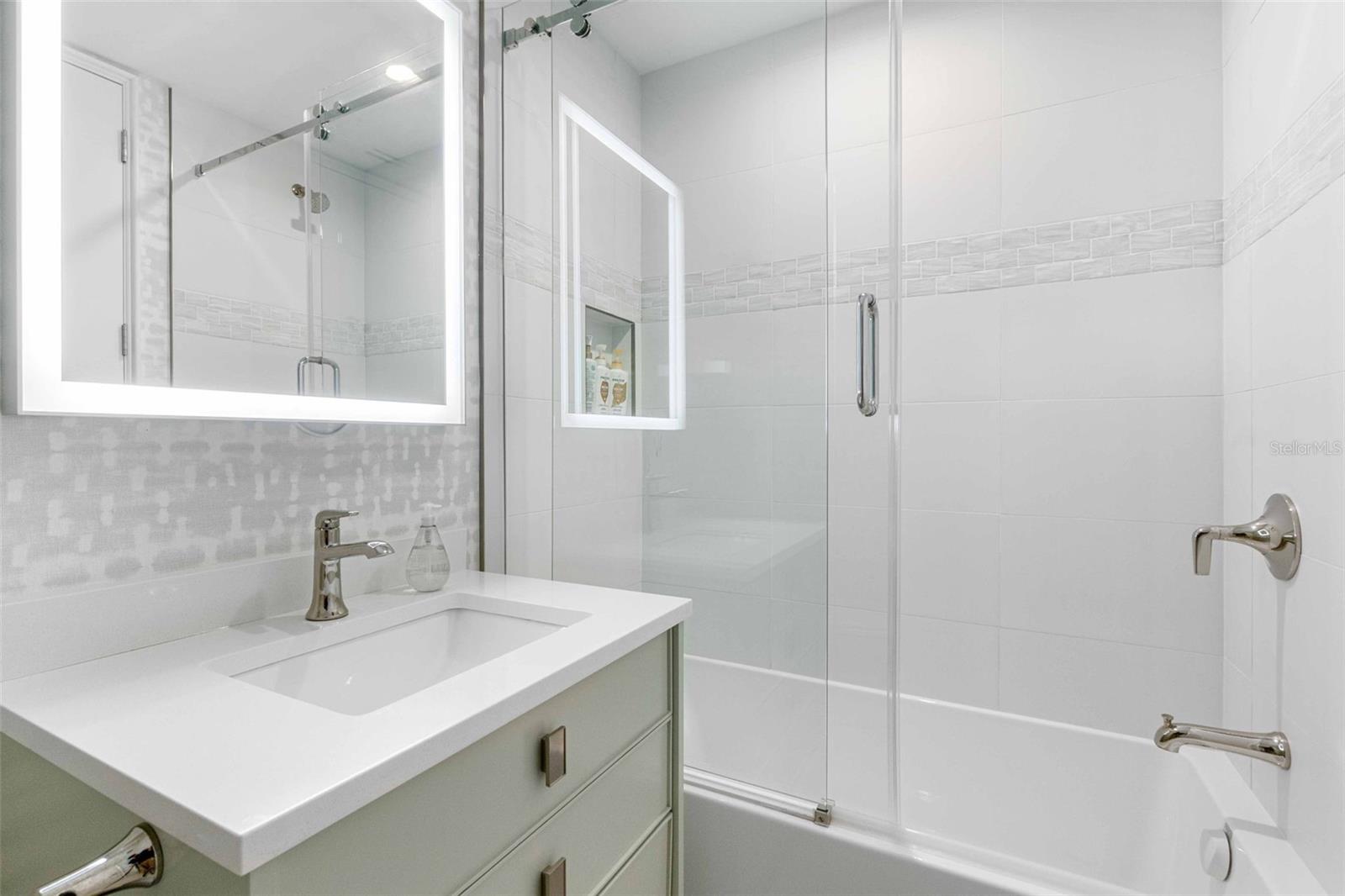 Image 50 of 70 For 3030 Grand Bay Boulevard 324