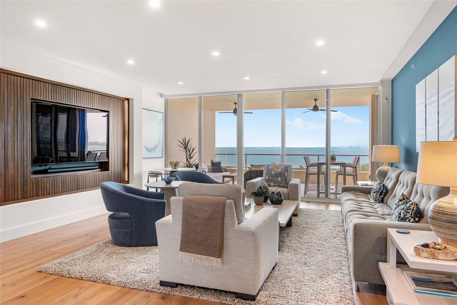 Image 6 of 70 For 3030 Grand Bay Boulevard 324