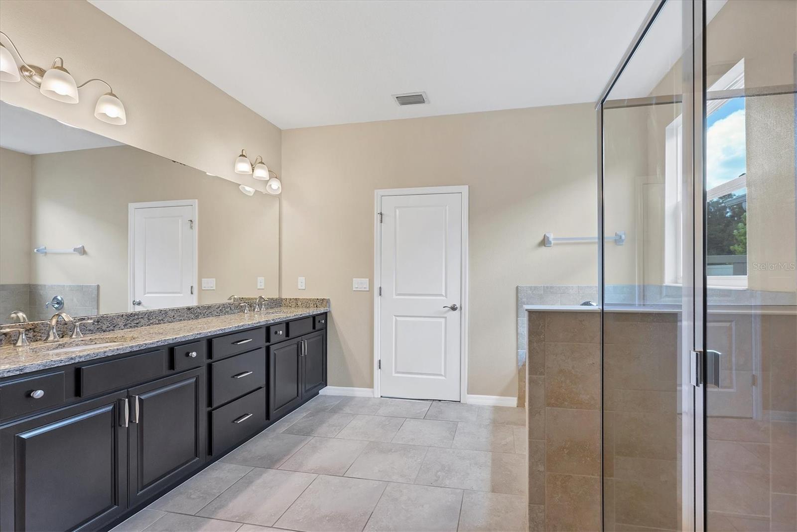 Image 25 of 54 For 7829 Birdie Bend Way