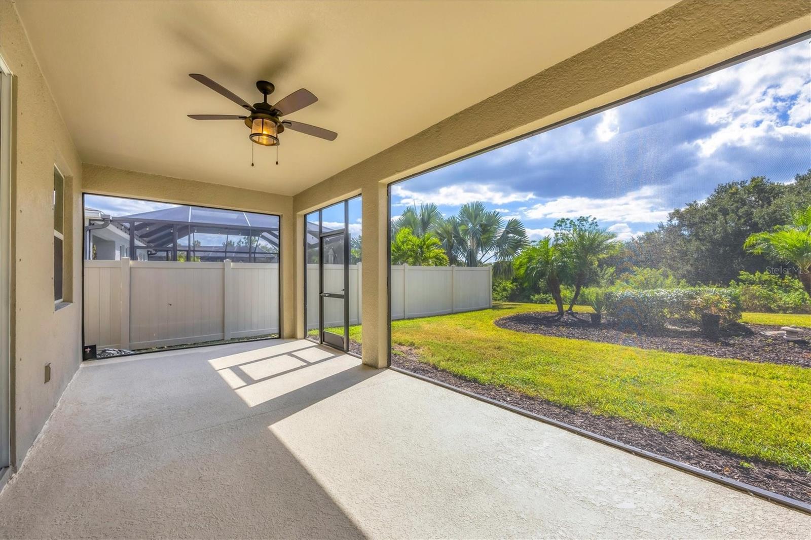 Image 38 of 54 For 7829 Birdie Bend Way