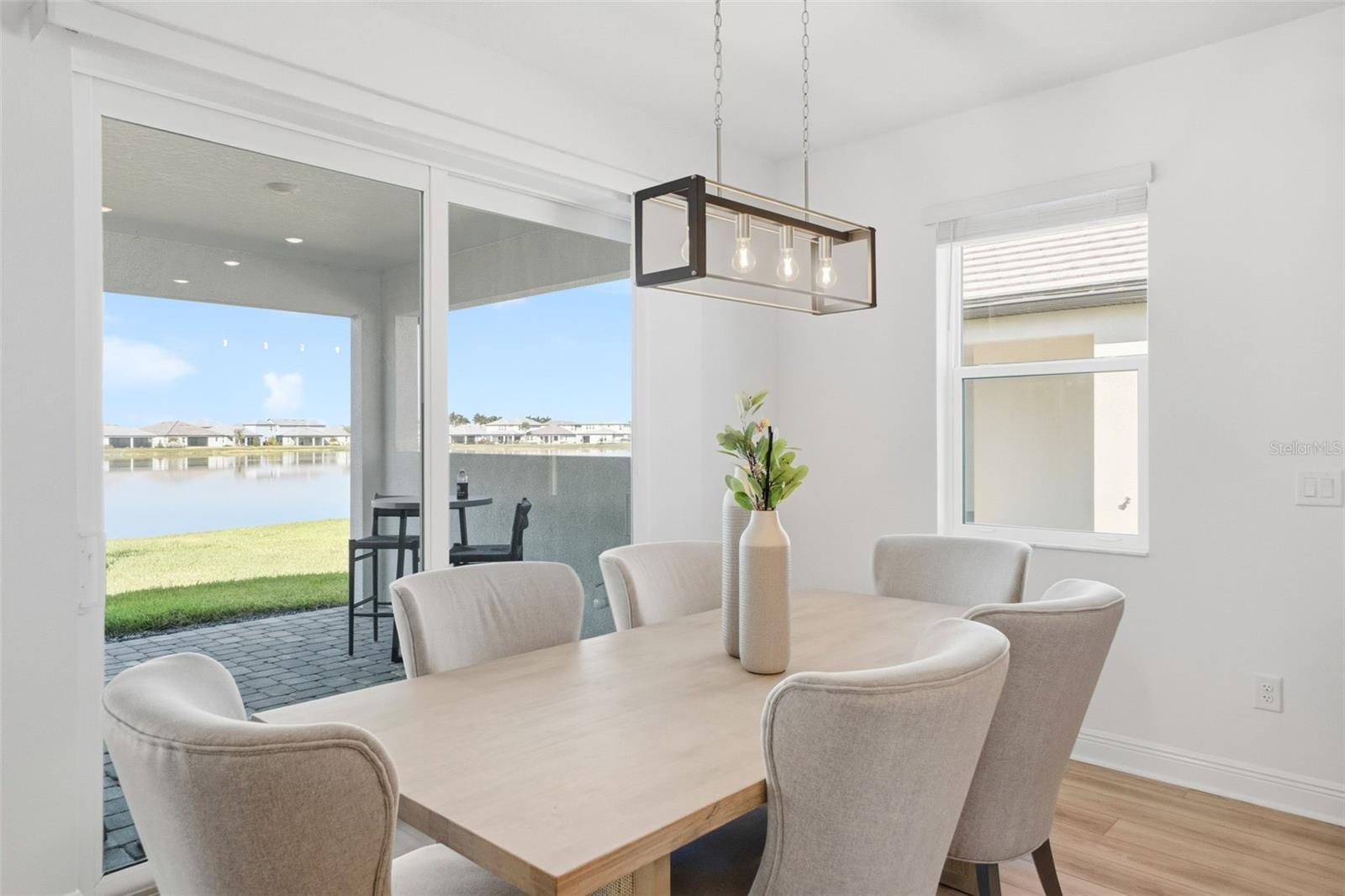 Image 28 of 61 For 17333 Savory Mist Circle