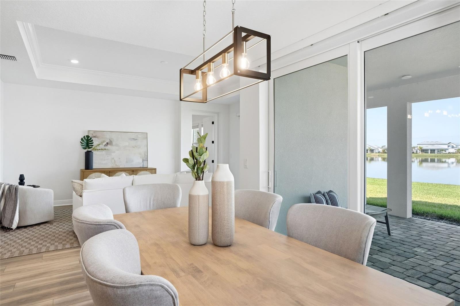 Image 29 of 61 For 17333 Savory Mist Circle