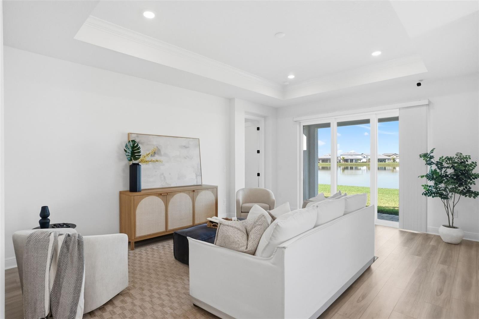 Image 30 of 61 For 17333 Savory Mist Circle