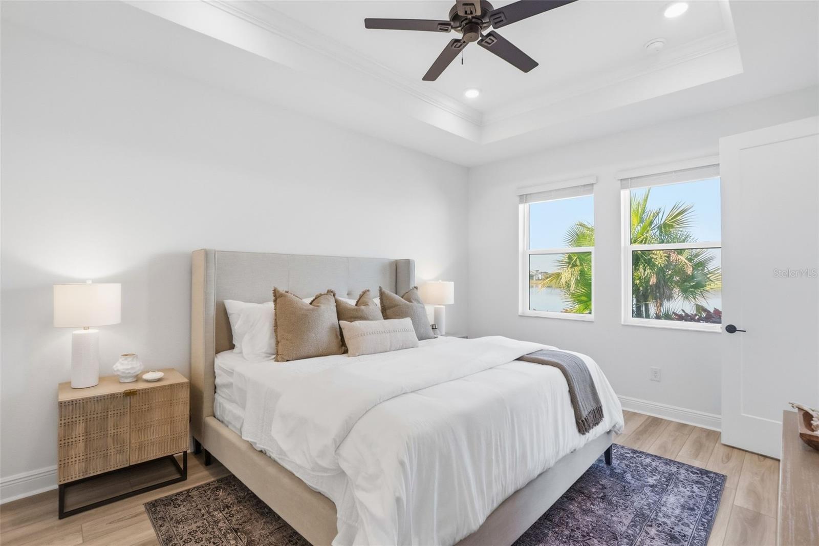 Image 33 of 61 For 17333 Savory Mist Circle