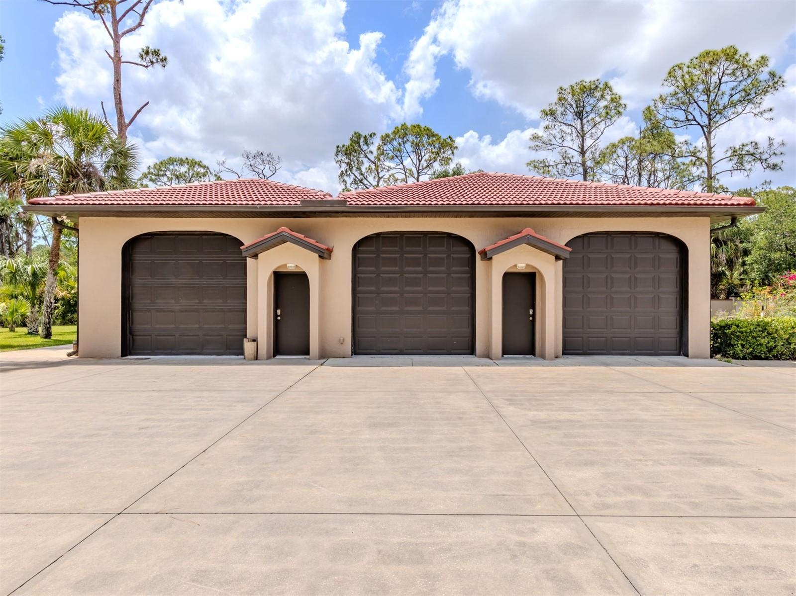 Image 12 of 76 For 1401 Pelican Lane
