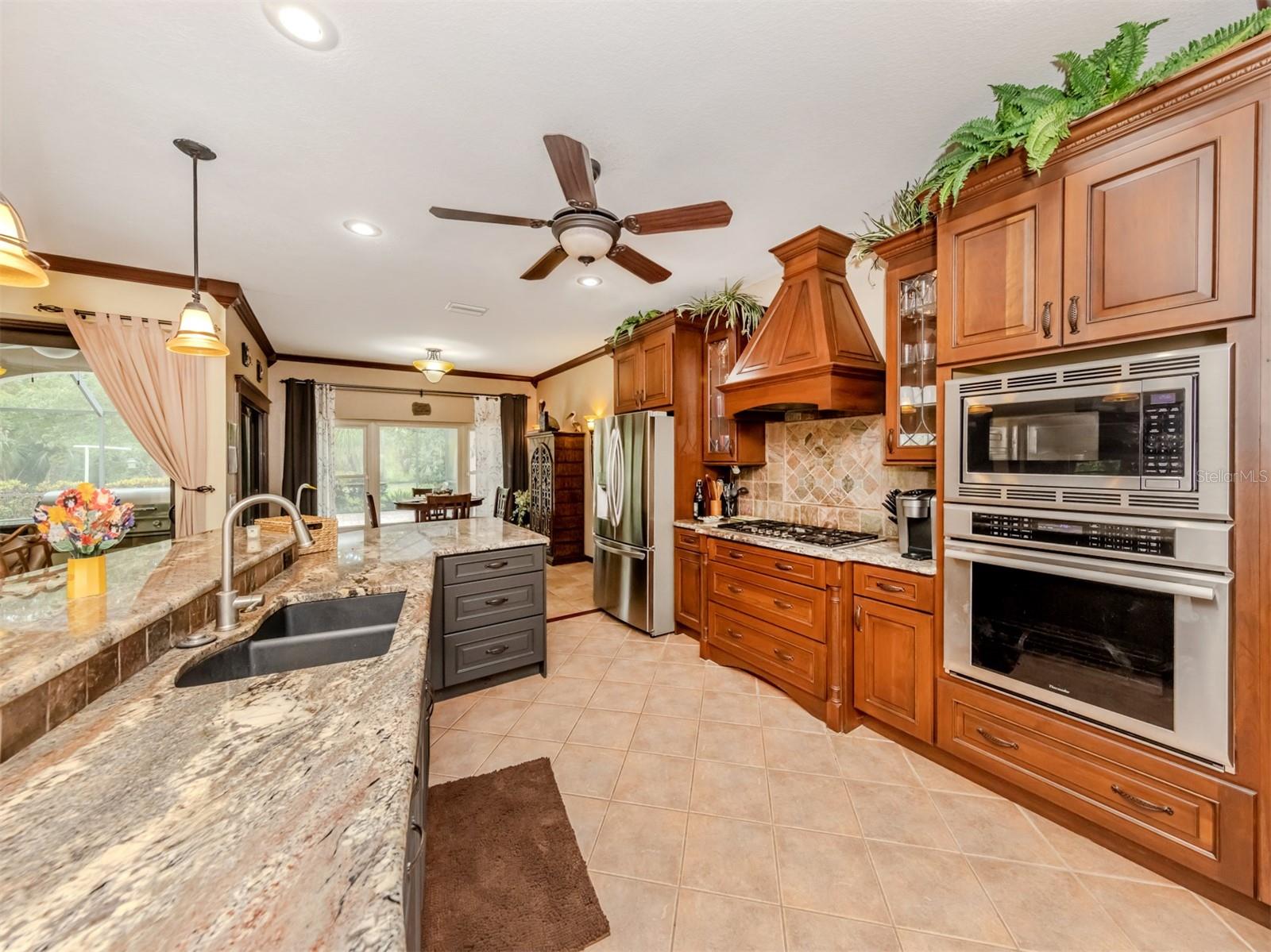 Image 17 of 76 For 1401 Pelican Lane
