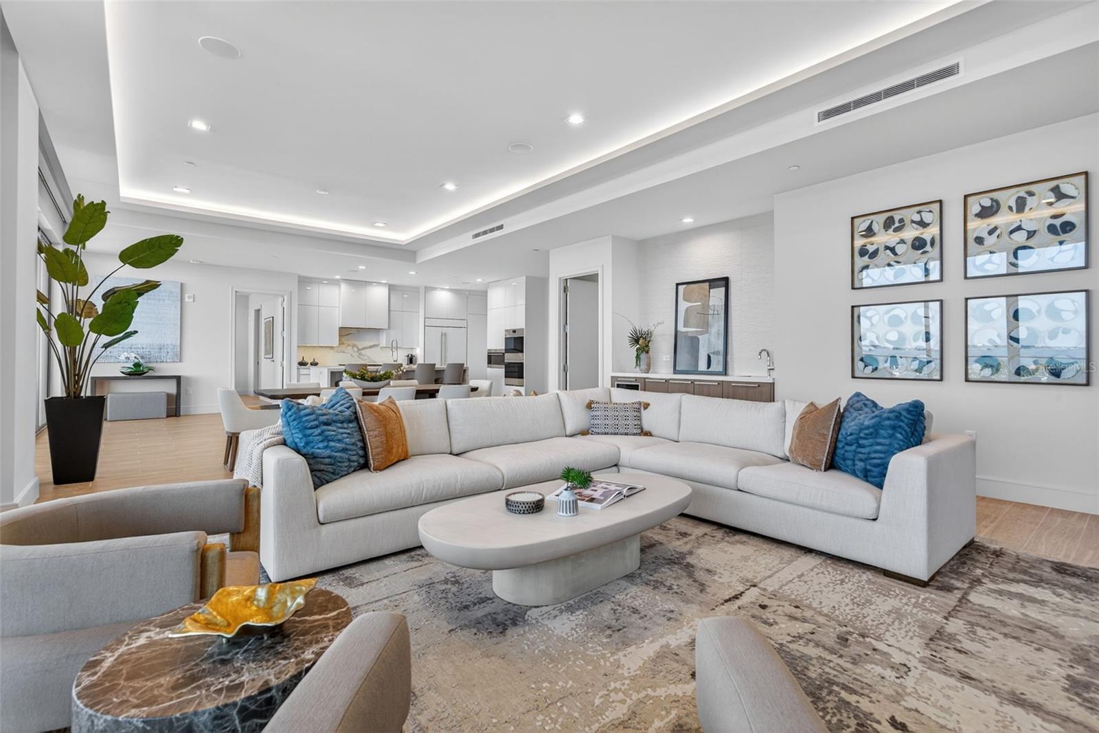 Image 12 of 48 For 1591 Gulf Of Mexico Drive 617