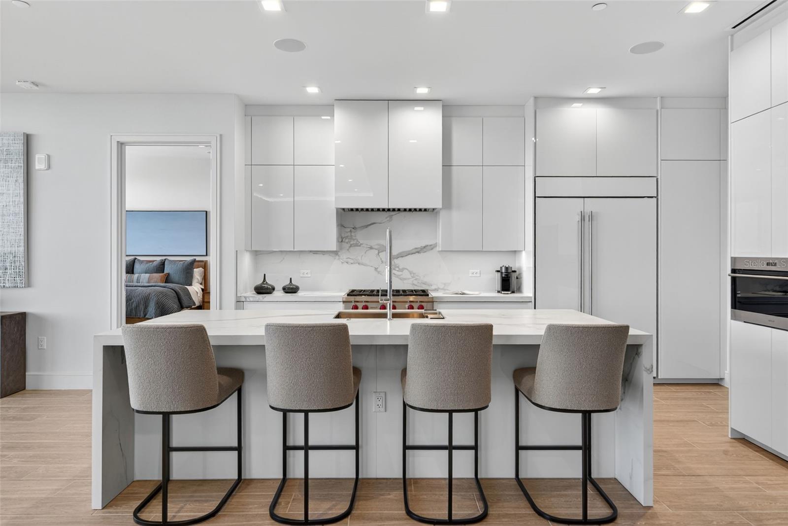 Image 9 of 48 For 1591 Gulf Of Mexico Drive 617