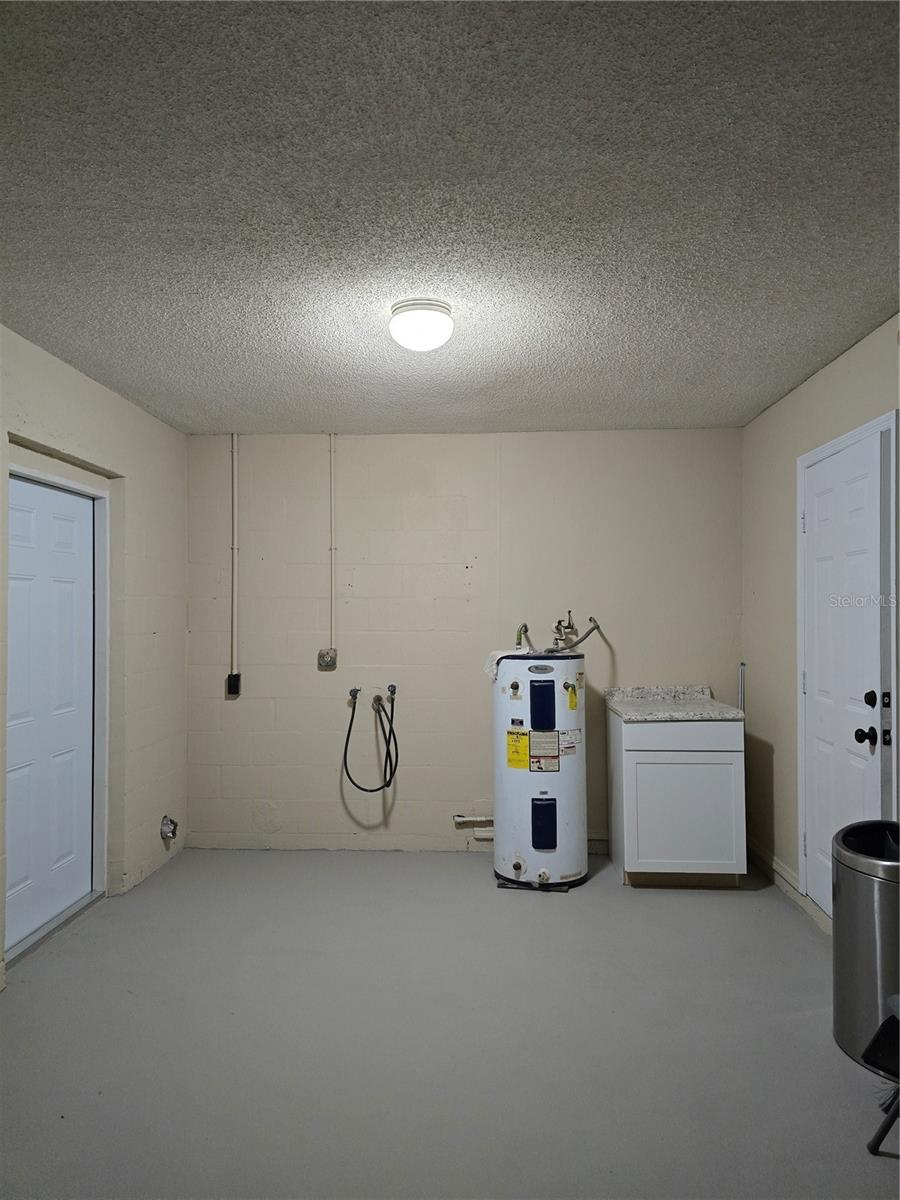 Image 14 of 14 For 1215 6th Street W